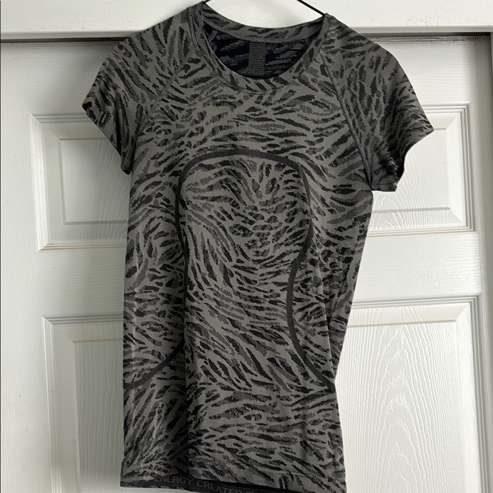 Lululemon Swiftly Tech Short Sleeve
